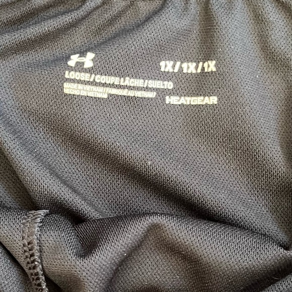 Under Armor shorts pink and black 1x - Picture 2 of 2